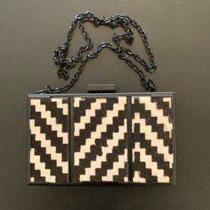 ZARA CROSSBODY BAG STRUCTURED BOX CALF LEATHER CHAIN STRAP BLACK WHITE PATTERN